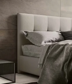Letto matrimoniale moderno Linear Soft con testiera trapuntata disponibile in vari colori