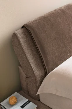 Letto matrimoniale Rodi linea Dreamer in finitura Tabacco
