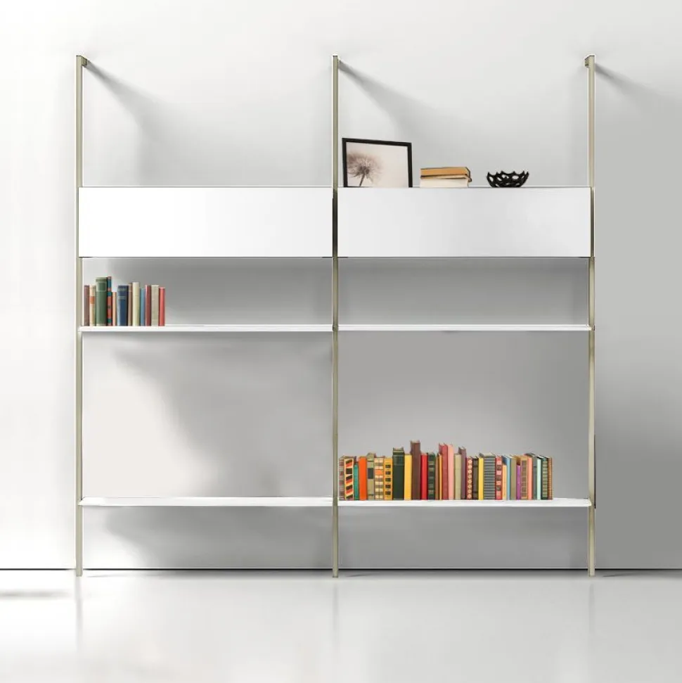 Libreria in alluminio con pali mensole e pensili personalizzabili