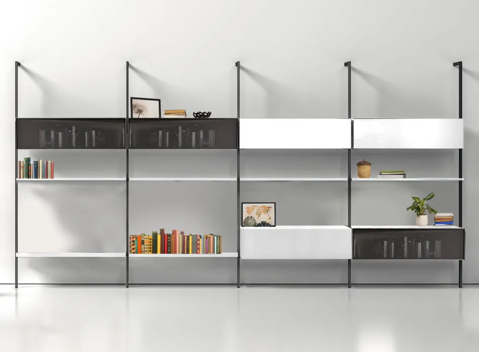Libreria metallo con palo in alluminio BIG con mensole e pensili con anta in vetro