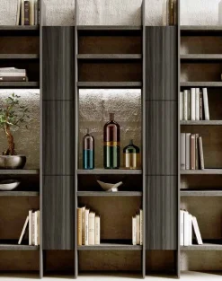 Libreria moderna componibile con mensole e pensili disponibile in vari colori