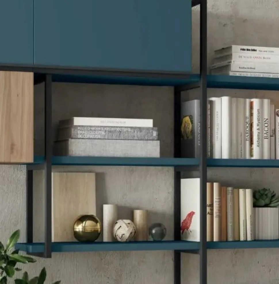 Libreria sospesa in metallo e legno in 21 colori personalizzabile