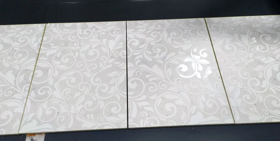 Madia 4 ante, bianco lucido con serigrafia flower