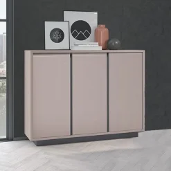 Madia 3 ante con maniglia a gola disponibile in vari colori