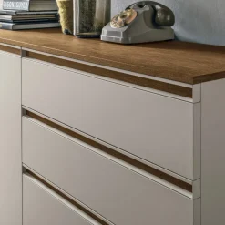 Madia 2 ante e 3 cassetti con maniglia a incasso Regolo linea Nais disponibile in vari colori