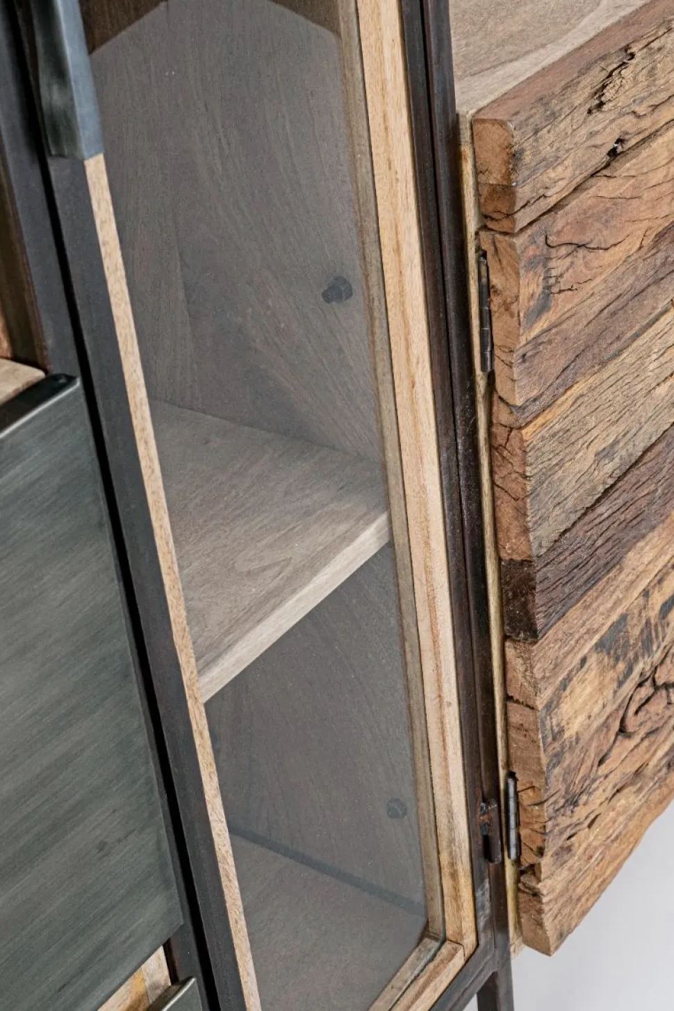 Madia 2 ante e 2 cassetti Manchester in legno di mango