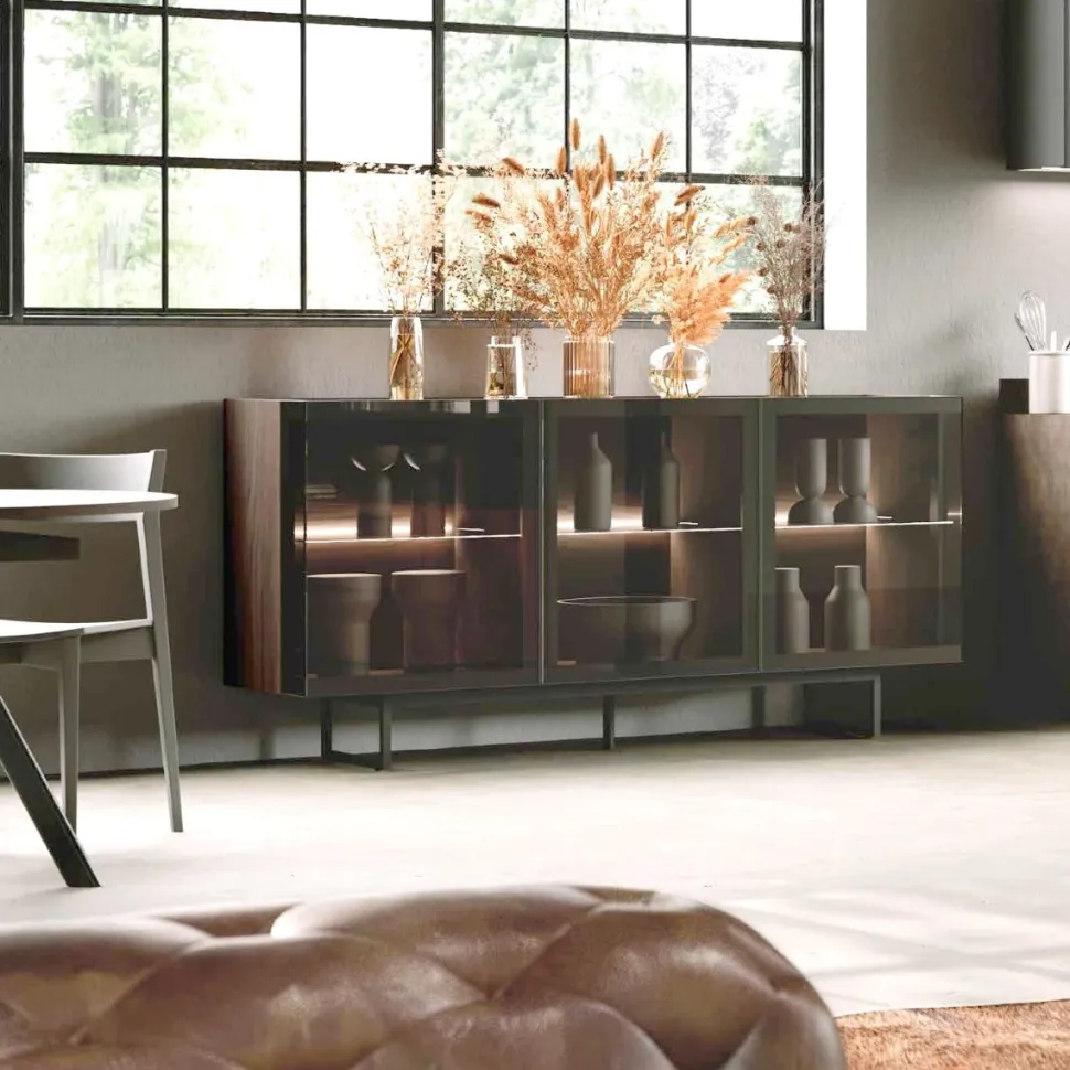 Madia 3 ante in vetro fumè con piedini e telaio in alluminio disponibile in vari colori