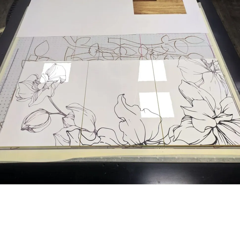 Madia 3 ante Linea Fancy finitura Bianco lucido con Serigrafia floreale
