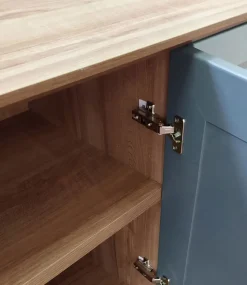Madia Bianco opaco e verde Bristol 2 ante e 3 cassetti senza maniglia linea Tilt CLASSIC struttura Cenere Wood