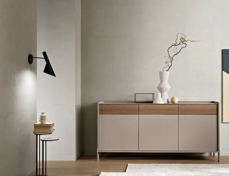 Madia Moderna a 3 ante e 3 cassetti con inserto Cannettato Colori e Piedini Personalizzabili