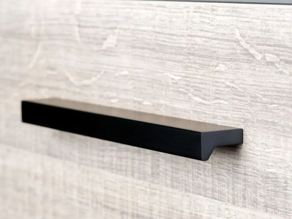 Maniglia in alluminio, anodizzato nero per mobili Brema L160mm, interasse 128mm