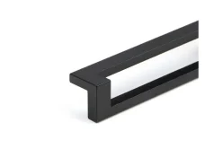 Maniglia in zama per mobili Cleveland L144mm interasse 128mm