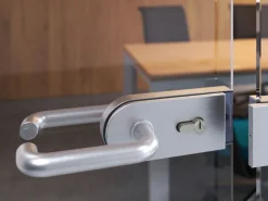 Maniglie per serrature di porte da interno in vetro Modello U disponibile in 3 colori