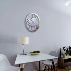Orologio in ferro rustico