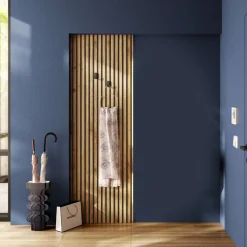 Pannello dogato Rovere chiaro con appendiabiti disponibile in varie misure