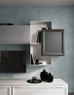 Parete attrezzata Berna linea Prevaling Finitura Argento, Grigio e Bianco Frassino.
