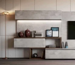 Parete attrezzata moderna con mensola sagomata disponibile in vari colori