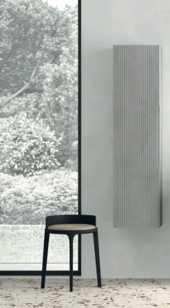 Pensile bagno sospeso con presa maniglia integrata disponibile in 2 misure e 5 colori