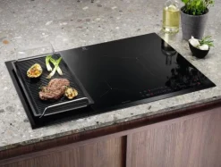 Piano cottura a induzione Electrolux EIL83443