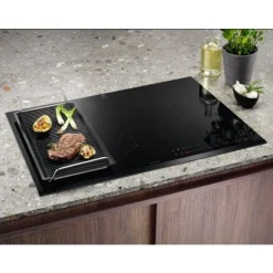 Piano cottura a induzione Electrolux KIS82449