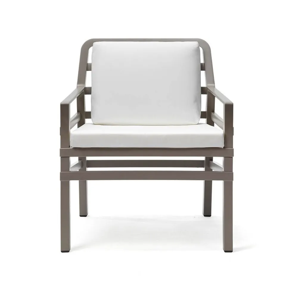Poltrona da giardino Asia disponibile in 6 colori