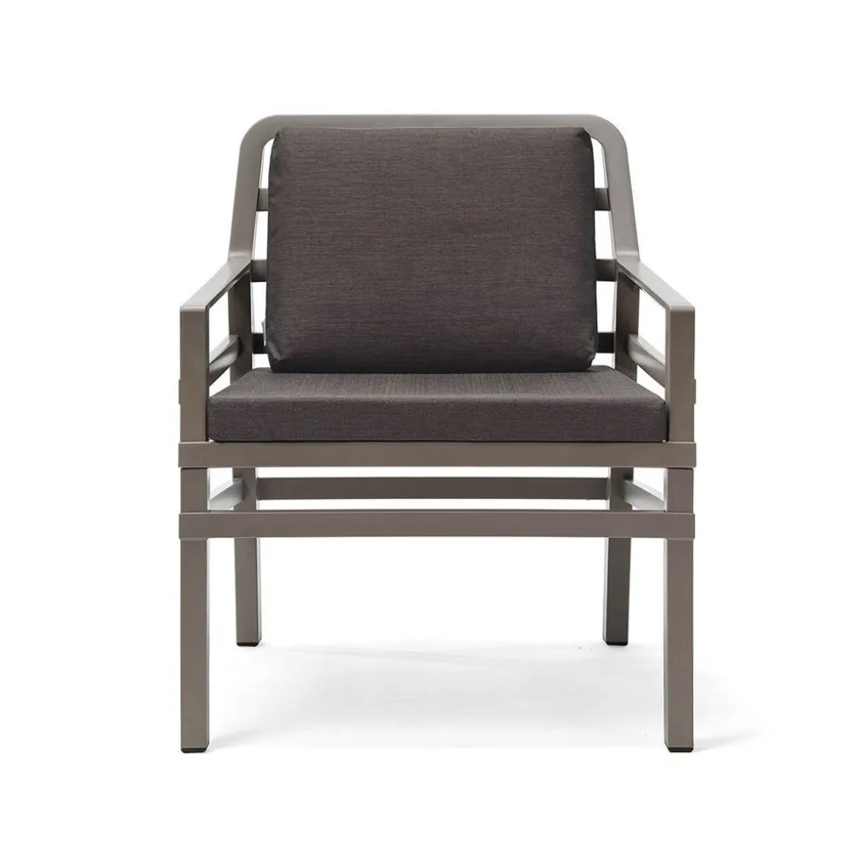 Poltrona da giardino Asia disponibile in 6 colori