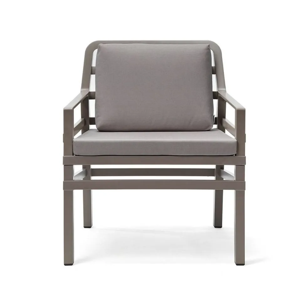 Poltrona da giardino Asia disponibile in 6 colori