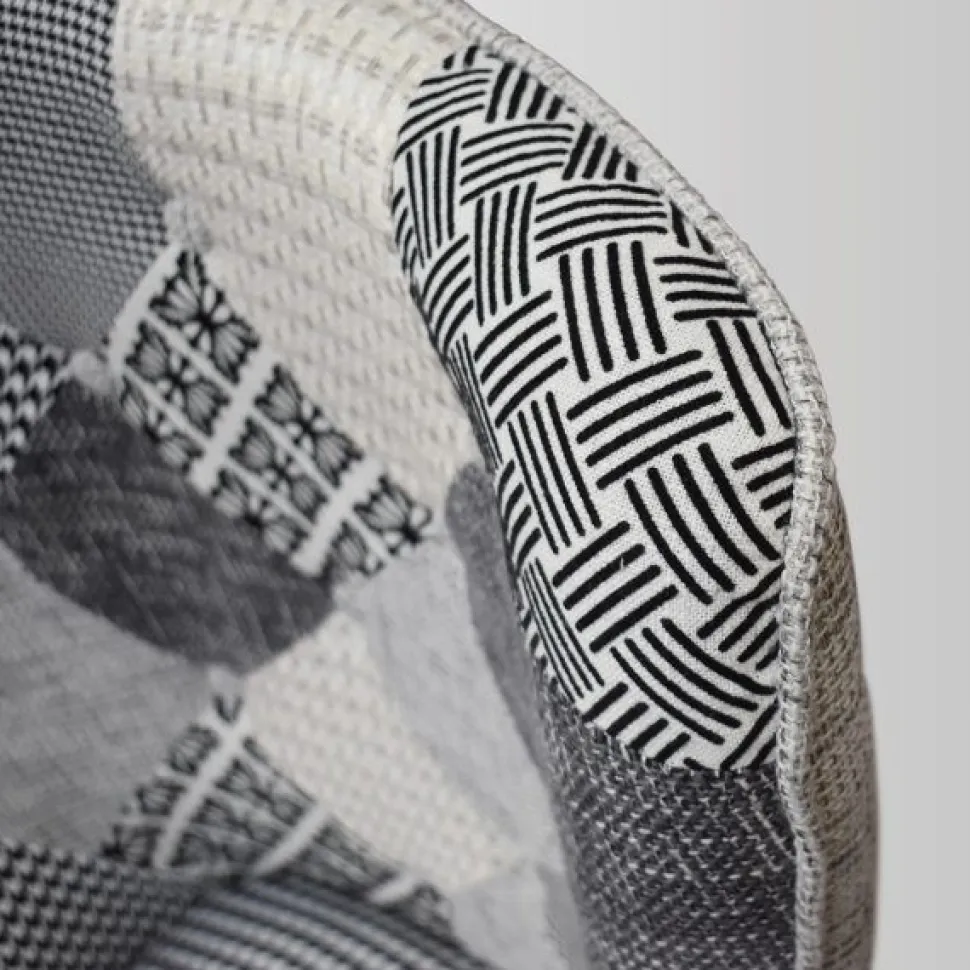 Poltrona imbottita in tessuto Patchwork Black