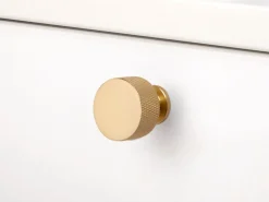 Pomolo per mobili in alluminio Argos diametro 30mm disponibile in 2 colori
