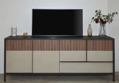 Porta Tv 2 ante e 1 cassetto L 206 con serigrafia linea Sierra finitura Lava, Argilla e Rovere Mercure