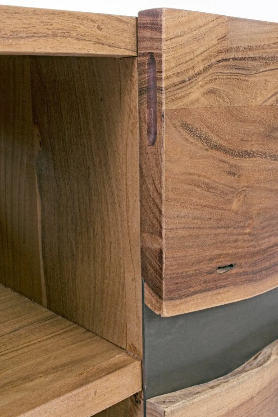 Porta Tv 2 ante e 2 vani Aron in legno di acacia disponibile in 2 misure
