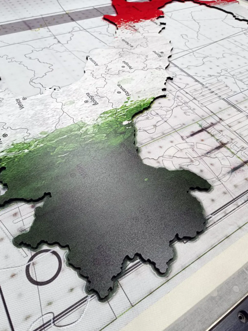 Quadro mappa Italia in legno colorato bandiera