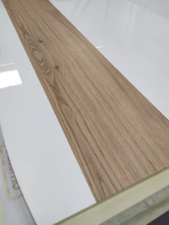 Scarpiera Moderna Mia 3 Ante in Bianco Lucido - Serigrafia Effetto Legno e Grafiche su Misura