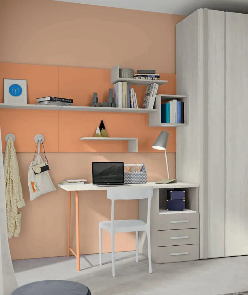 Scrivania con 3 cassetti e gamba in metallo Elba disponibile in 2 misure e 15 colorazioni