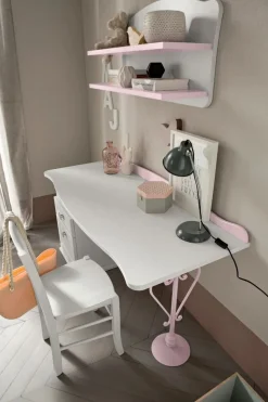 Scrivania stile classico con 3 cassetti Tosca linea Omega disponibile in 2 versioni e vari colori
