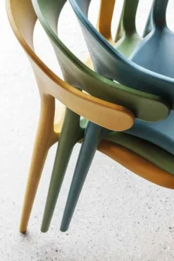 Sedia Brera in Polipropilene disponibile in 6 colori