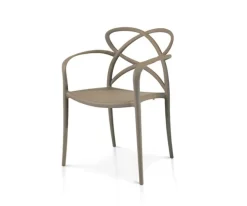 Sedia con braccioli in Polipropilene Fanny disponibile in 3 colori