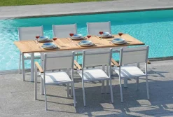 Sedia da Esterno Impilabile Tenerife in Alluminio, Teak FSC e Textilene Imbottito in 2 colori