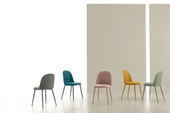 Sedia in polipropilene con seduta imbottita Santa Cruz disponibile in 6 colori