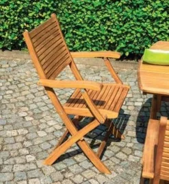 Sedia Pieghevole Pietrasanta in Legno di Acacia con Braccioli