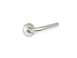 Set di maniglie per porte interne con rosetta D.53mm forma a L in Acciaio inox