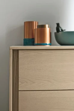 Settimino a 5 cassetti con gola laterale Odessa disponibile in vari colori