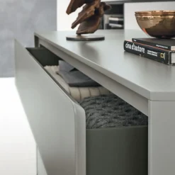 Settimino a 4 cassetti con presa maniglia laterale Melia disponibile in vari colori