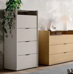 Settimino retrofinito con top in vetro Fumè 4 cassetti Moira disponibile in vari colori