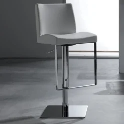 Sgabello Maxim disponibile in 3 colori