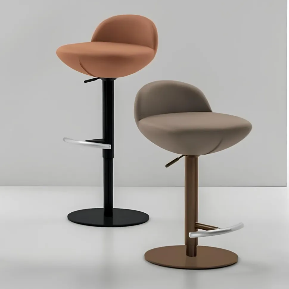 Sgabello regolabile in altezza con seduta rivestita in tessuto Vovo disponibile in 6 colori
