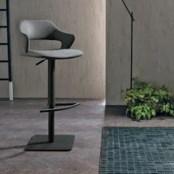 Sgabello regolabile in altezza Seattle disponibile in vari colori