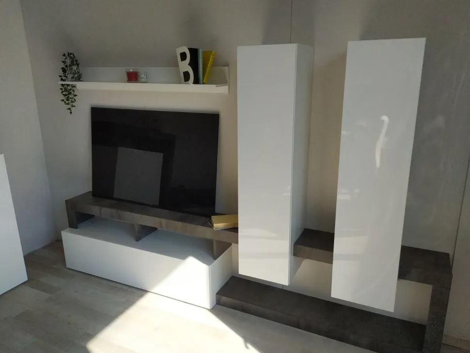 Soggiorno Clea linea Frame in Bianco Lucido e Ossido