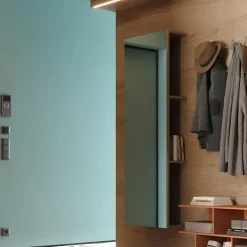 Specchiera rettangolare con mensole disponibile in 30 colori