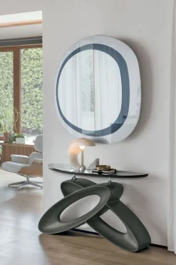 Specchiera Sagomata Nefti disponibile in 2 colori e 2 misure